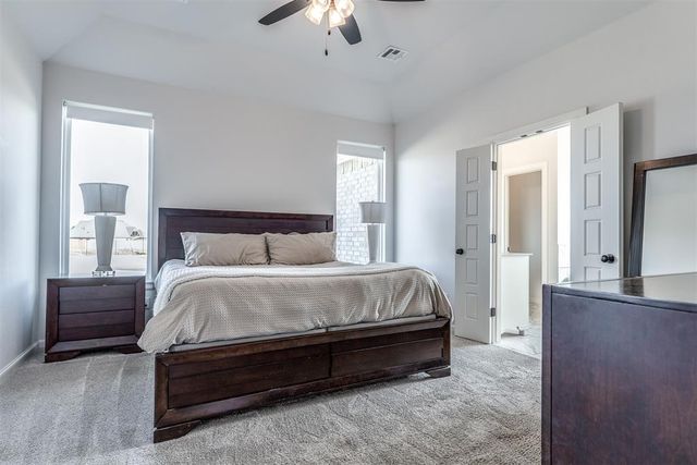 3281 Silver Crossings Circle, Piedmont, OK 73078