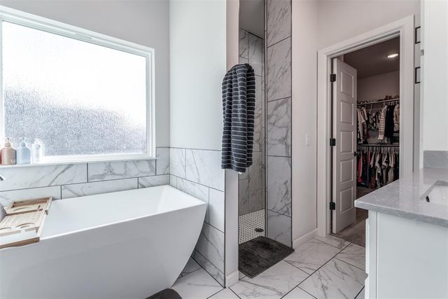 3281 Silver Crossings Circle, Piedmont, OK 73078