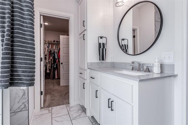 3281 Silver Crossings Circle, Piedmont, OK 73078