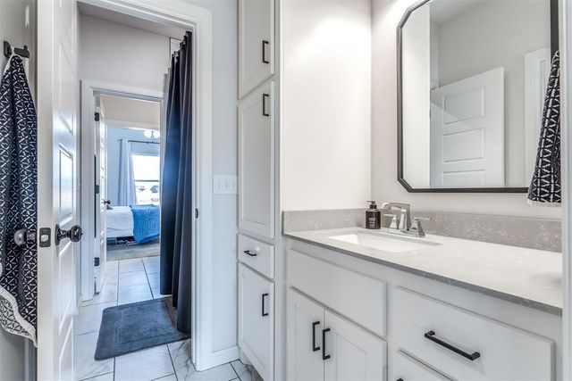 3281 Silver Crossings Circle, Piedmont, OK 73078