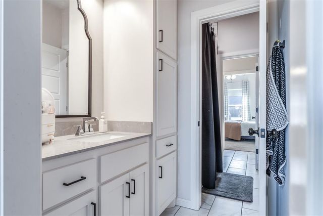 3281 Silver Crossings Circle, Piedmont, OK 73078