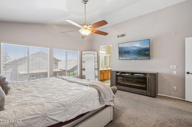 704 E WINDSOR Drive, Gilbert, AZ 85296