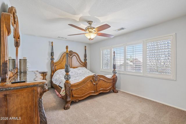 704 E WINDSOR Drive, Gilbert, AZ 85296
