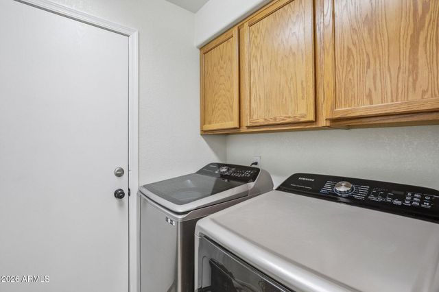 704 E WINDSOR Drive, Gilbert, AZ 85296