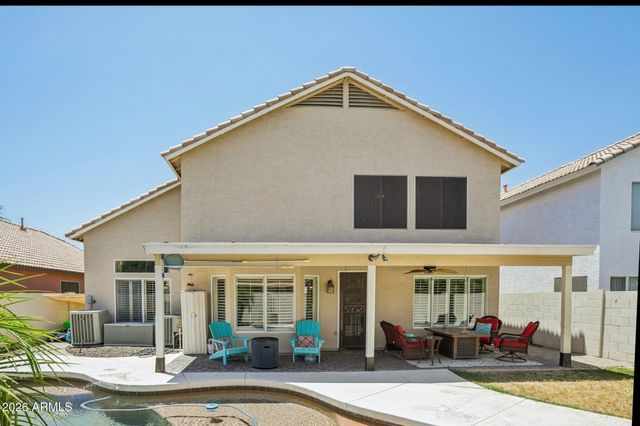 704 E WINDSOR Drive, Gilbert, AZ 85296