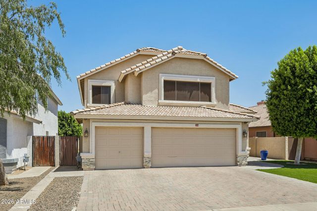 704 E WINDSOR Drive, Gilbert, AZ 85296