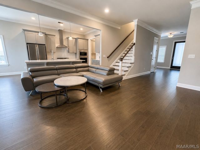 8555 Melbourne Way, Montgomery, AL 36117