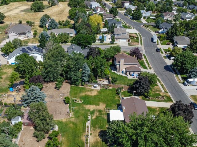 688 W 3750 N, Pleasant View, UT 84414