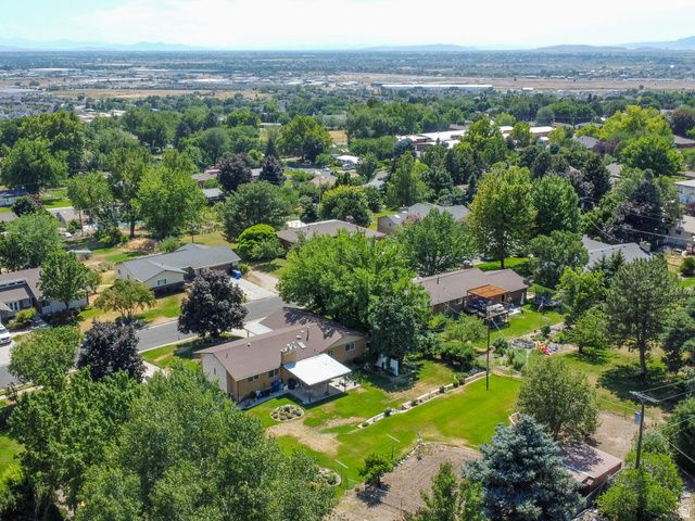 688 W 3750 N, Pleasant View, UT 84414
