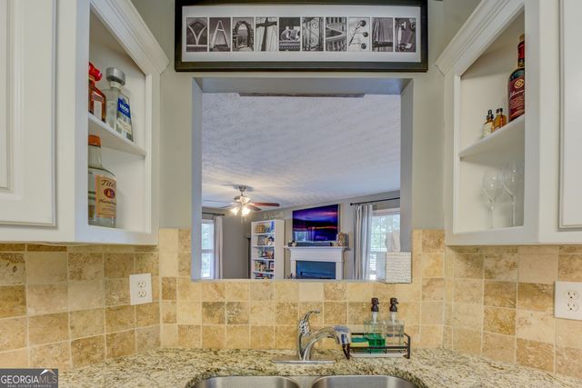 530 Windermere Drive, Loganville, GA 30052