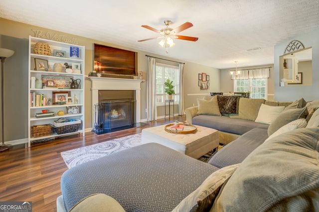 530 Windermere Drive, Loganville, GA 30052