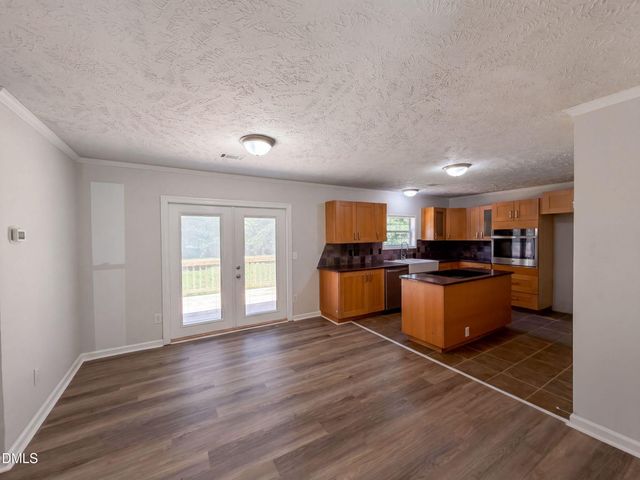 3752 Swanns Station Road, Sanford, NC 27332