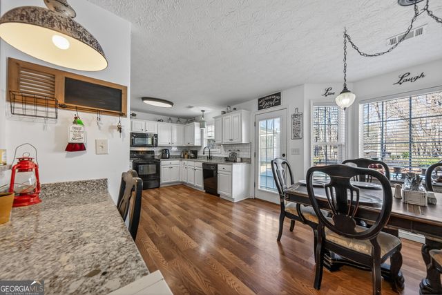 542 Indian Creek Trail, Rutledge, GA 30663