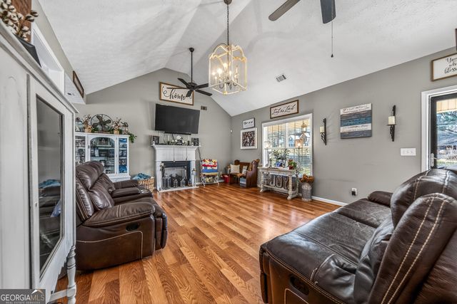 542 Indian Creek Trail, Rutledge, GA 30663