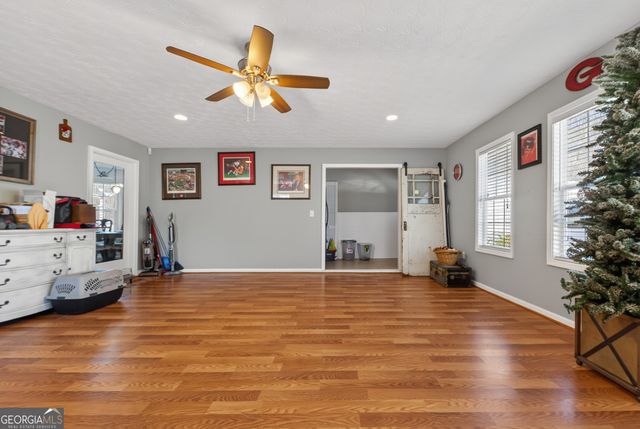 542 Indian Creek Trail, Rutledge, GA 30663