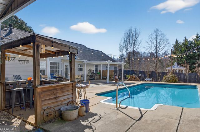 542 Indian Creek Trail, Rutledge, GA 30663