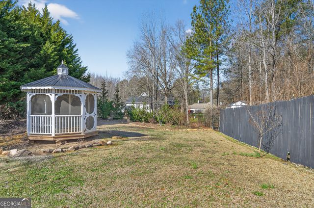 542 Indian Creek Trail, Rutledge, GA 30663