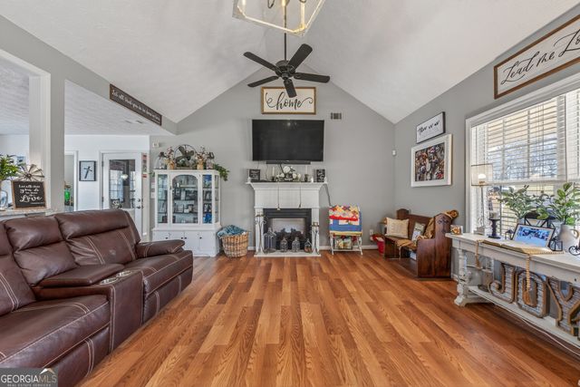 542 Indian Creek Trail, Rutledge, GA 30663