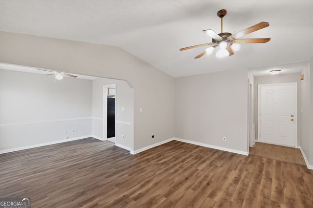1264 Lori Ann Way, Atlanta, GA 30349