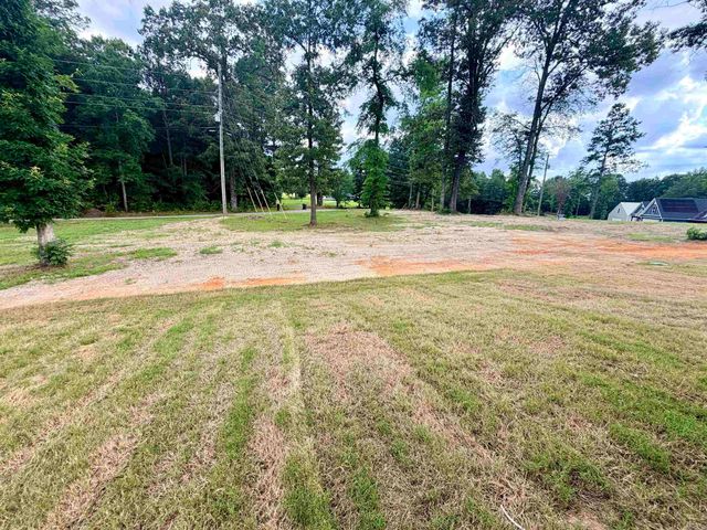 6812 N Detonti, Bauxite, AR 72011
