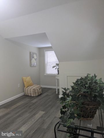 637 W SOMERDALE RD, Somerdale, NJ 08083