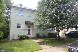 4106 18TH RD N #1, Arlington, VA 22207