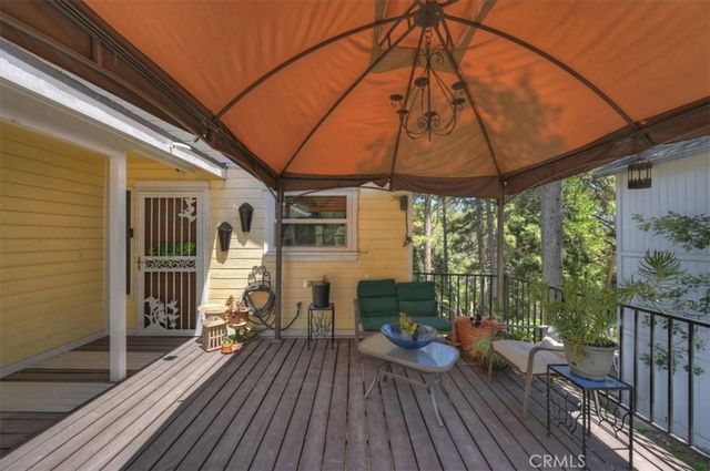 395 Wylerhorn, Crestline, CA 92325
