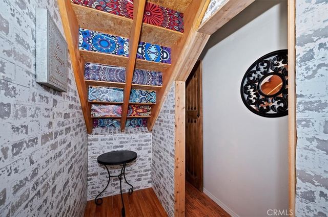 395 Wylerhorn, Crestline, CA 92325