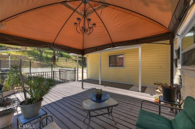 395 Wylerhorn, Crestline, CA 92325