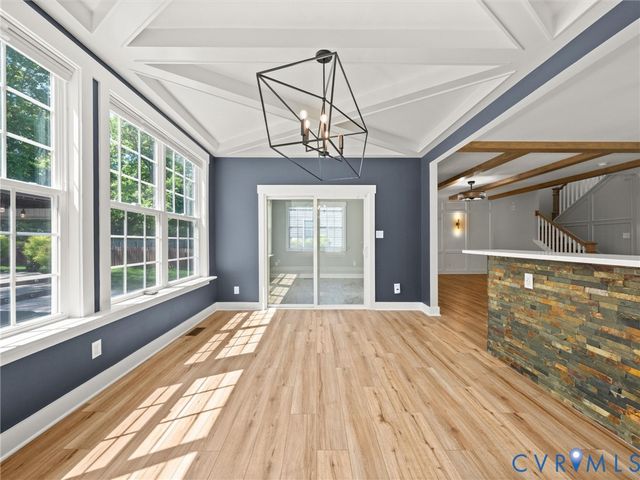 11537 Longtown Dr, Midlothian, VA 23112