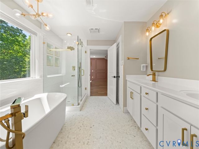 11537 Longtown Dr, Midlothian, VA 23112