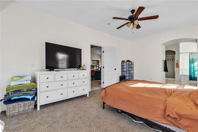 4911 East Parkwood Drive, Pahrump, NV 89061