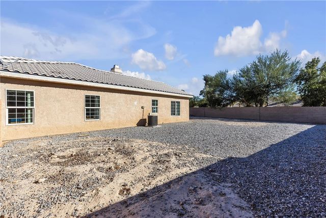 4911 East Parkwood Drive, Pahrump, NV 89061