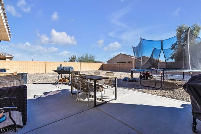 4911 East Parkwood Drive, Pahrump, NV 89061