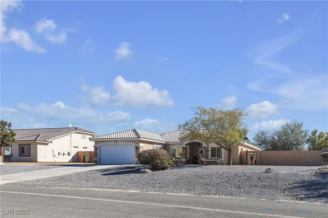 4911 East Parkwood Drive, Pahrump, NV 89061