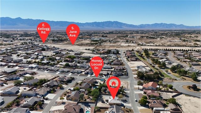 4911 East Parkwood Drive, Pahrump, NV 89061