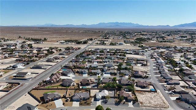 4911 East Parkwood Drive, Pahrump, NV 89061
