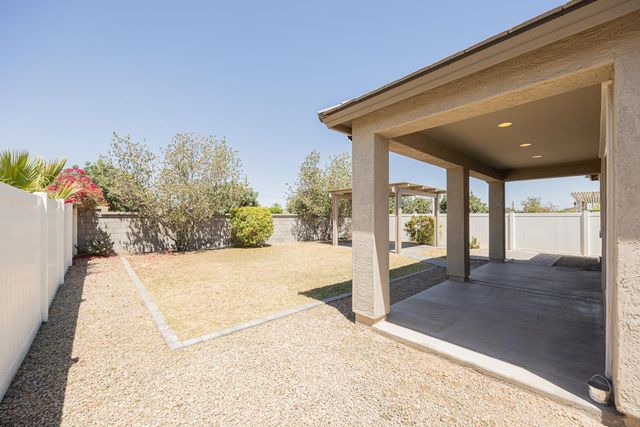 6412 S 24th Place, Phoenix, AZ 85042