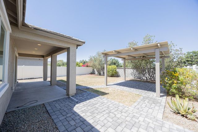 6412 S 24th Place, Phoenix, AZ 85042