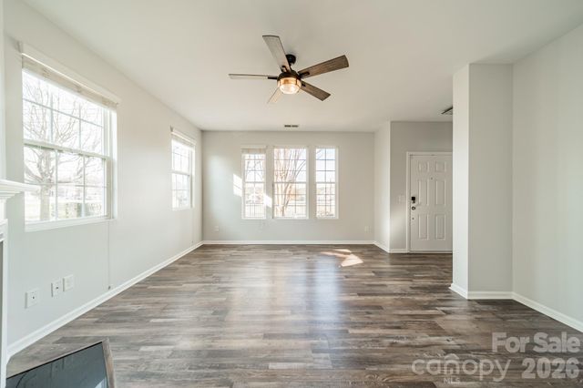 18426 W Catawba Avenue, Cornelius, NC 28031