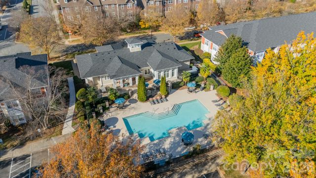 18426 W Catawba Avenue, Cornelius, NC 28031