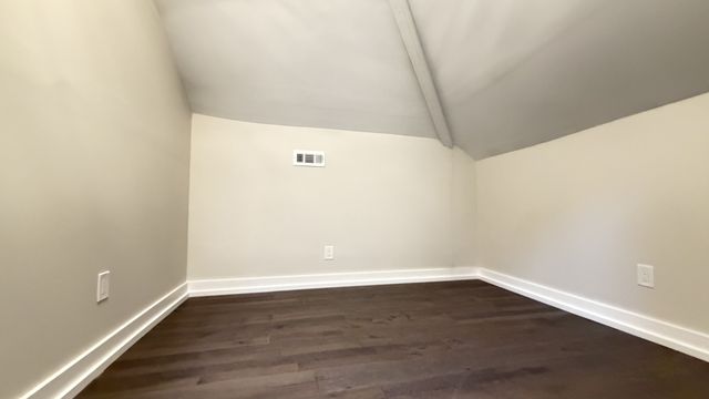 210 Pap Johnson Cir, Gainesboro, TN 38562
