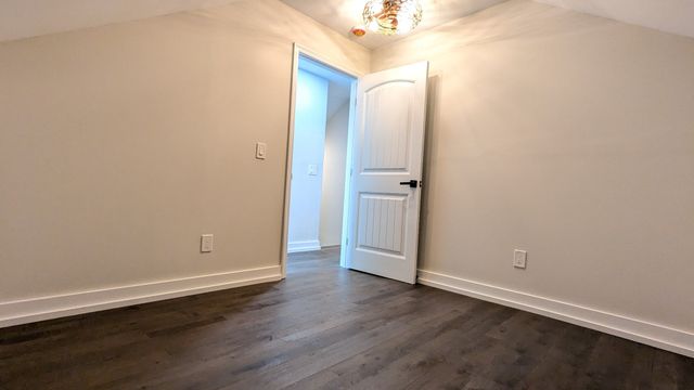 210 Pap Johnson Cir, Gainesboro, TN 38562