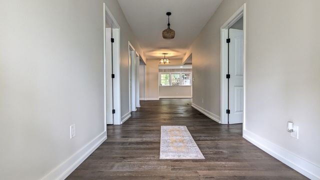 210 Pap Johnson Cir, Gainesboro, TN 38562