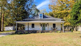 210 Pap Johnson Cir, Gainesboro, TN 38562