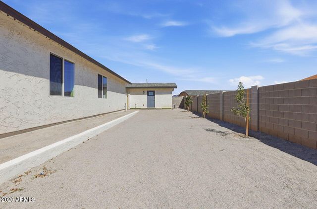 9192 W Rafael Drive, Arizona City, AZ 85123