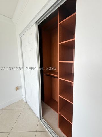 1350 SW 122nd Ave 404, Miami, FL 33184