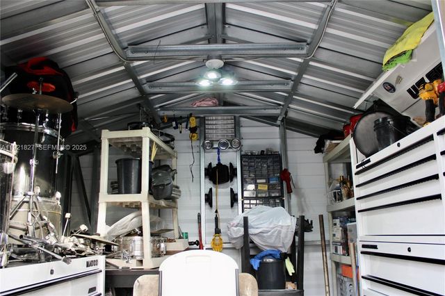 1715 N 59th Ave, Hollywood, FL 33021