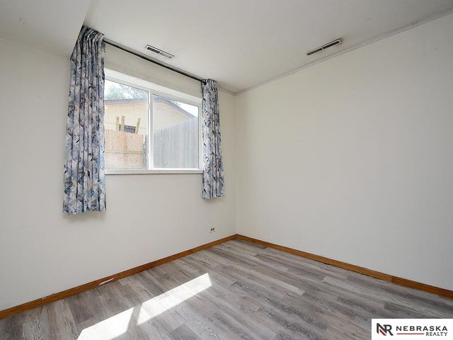 601 Teakwood Drive, Lincoln, NE 68510