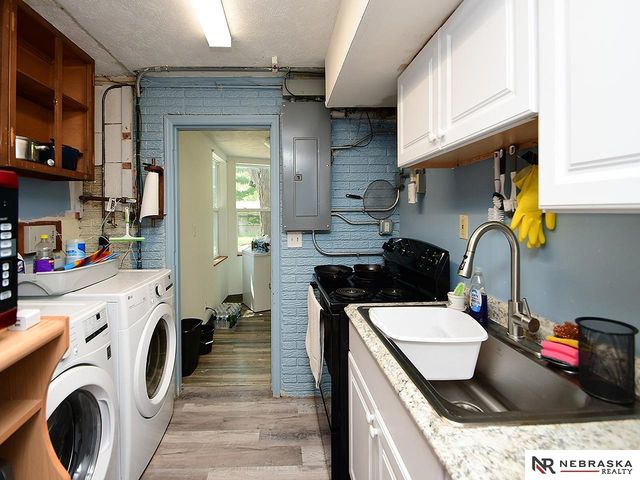 601 Teakwood Drive, Lincoln, NE 68510